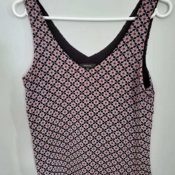 Sleeveless blouse - Picture 3 of 4